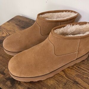 Time and Tru Chestnut Suede Faux Fur Lined Ankle Booties